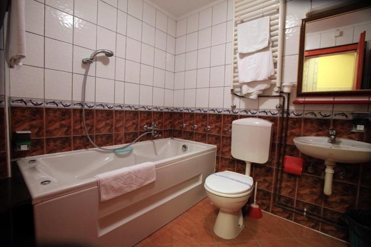 Hotel Dunav Сремски-Карловци Номер фото